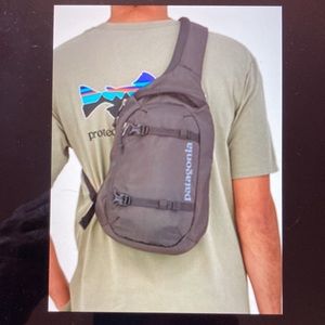 Patagonia Adam Sling Bag Black 8 liter EUC